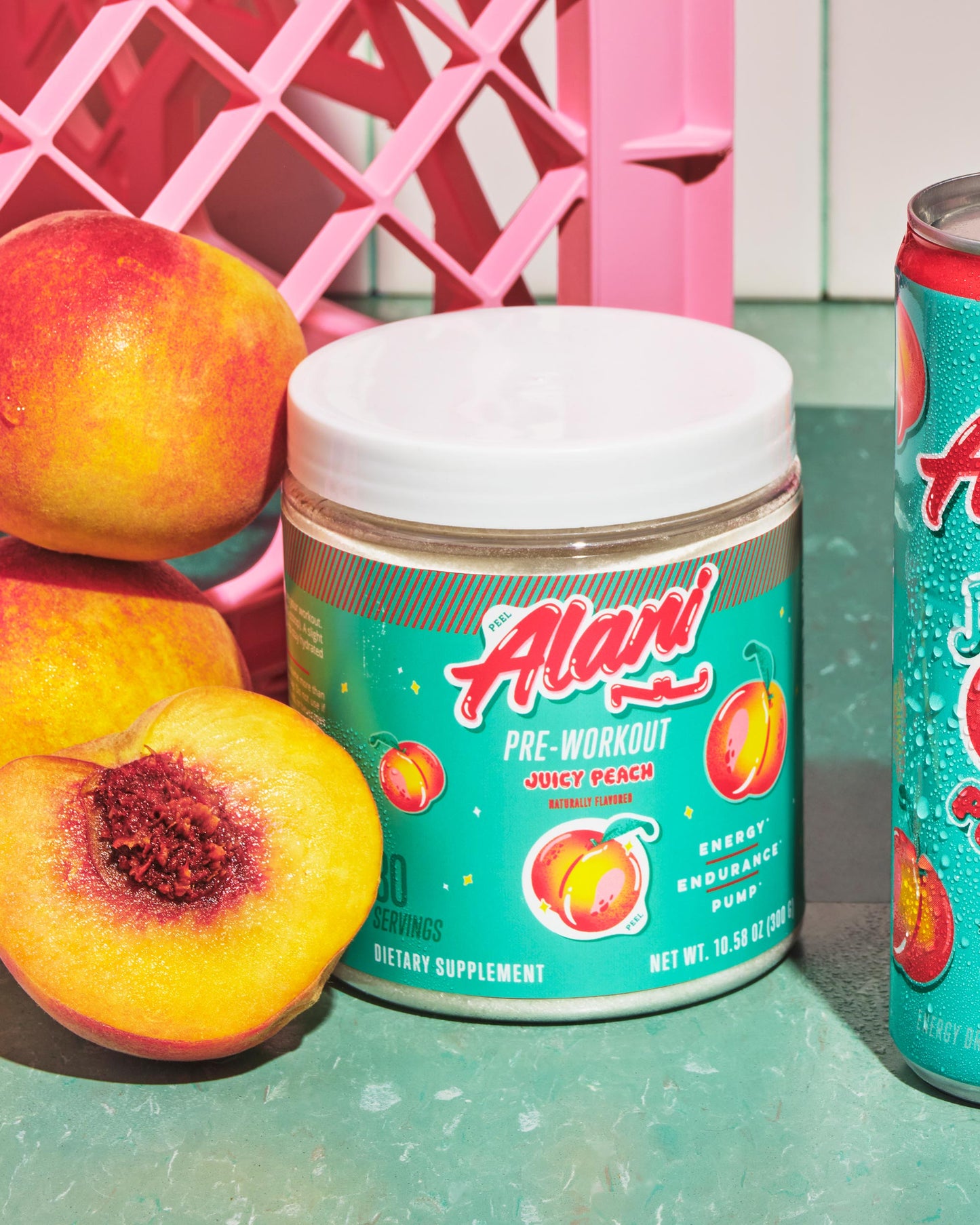 pre-workout-juicy-peach-30-servings-i1 old_ProductPagePWOLifestyle3_77022674-d0da-499a-8941-6c66b1f93261.jpg